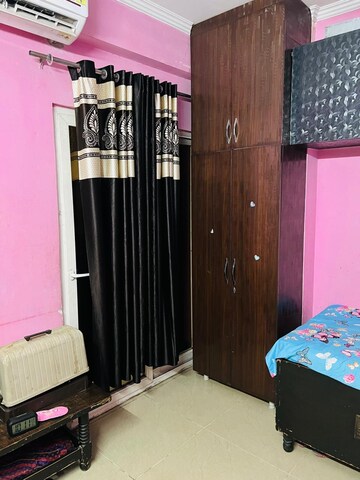 Bedroom in 4 BHK Villa at Panchsheel Villas, Sector 16 Greater Noida – for Sale