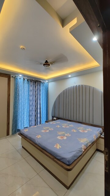 Bedroom in 3.5 BHK Apartment at Omaxe Waterscapes, Gomti Nagar – for Sale