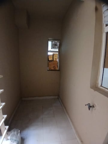 Room in 3 BHK Apartment at Paras Tierea, Sector 137 – for Sale
