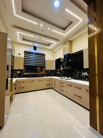 Kitchen in 5 BHK Villa at Greater Mohali – for Sale
