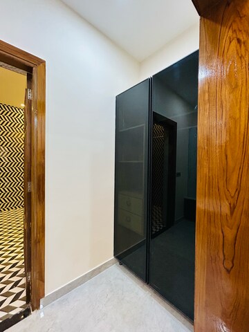 Room in 5 BHK Villa at Greater Mohali – for Sale