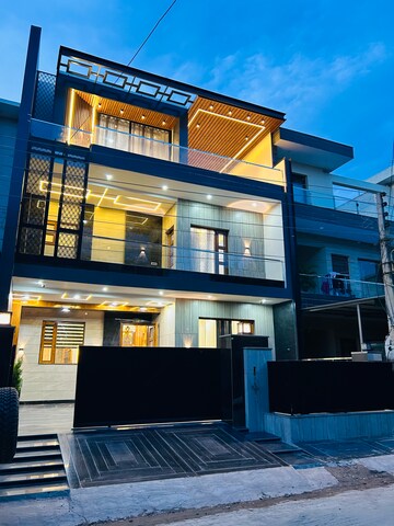 5 BHK Villa For Sale in Greater Mohali