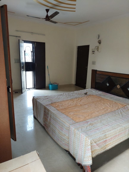 1 RK Apartment For Rent in Paschim Vihar Delhi  7391522