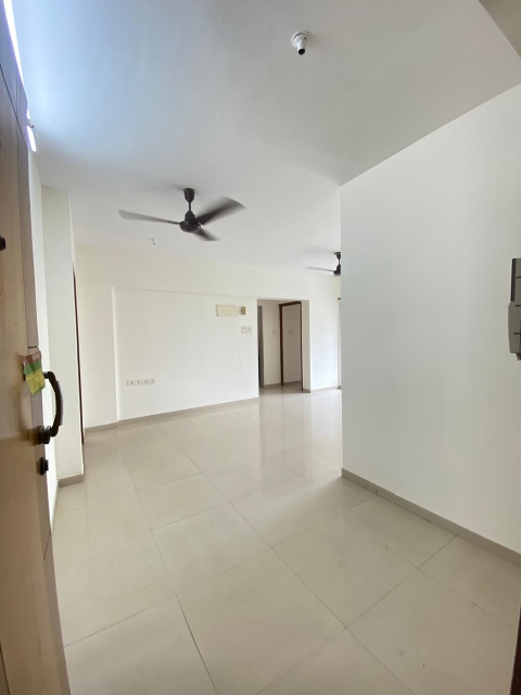 2 BHK Apartment For Rent in Living Essence Kandivali East Mumbai  7391734