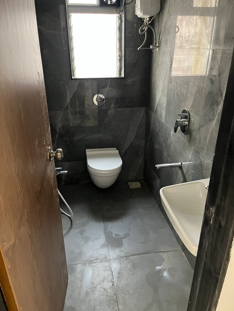 Bathroom, sai-shraddha-chs-vikhroli 1 Bedroom 415 Sq.Ft. Apartment In Vikhroli East Mumbai 7391768