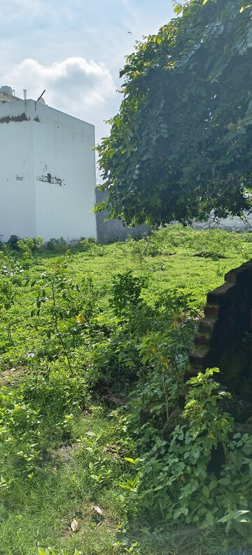  Plot – Exterior View View at Gomti Nagar - for Sale