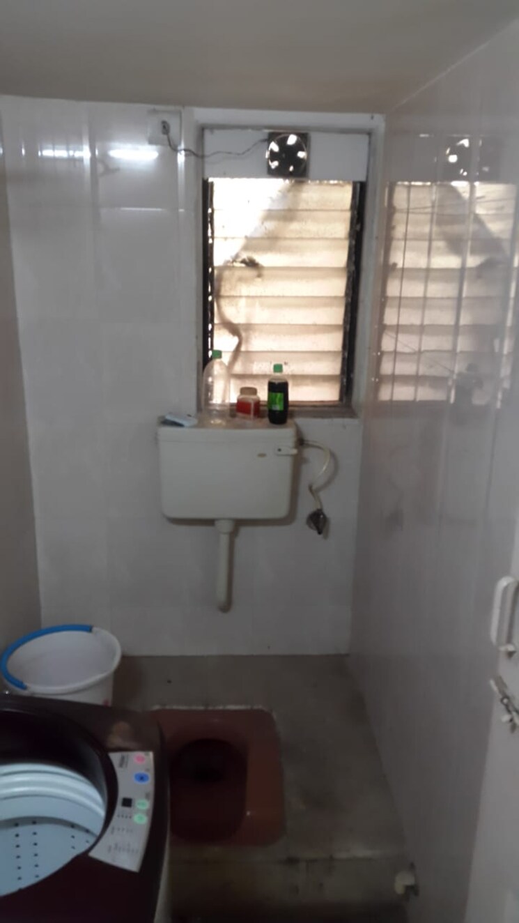 Bathroom, dgs-sheetal-sweet-seven 1 Bedroom 412 Sq.Ft. Apartment In Malad West Mumbai 7392136