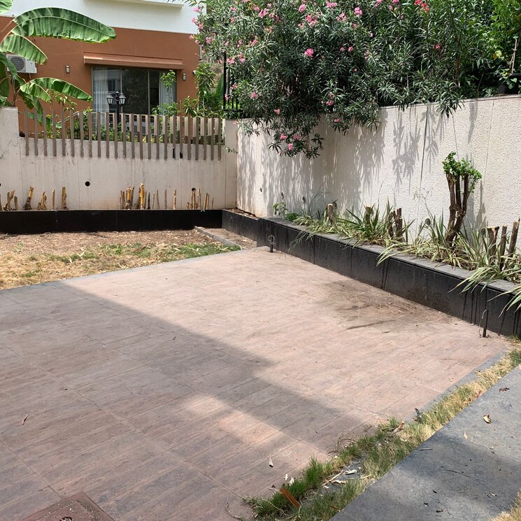 Balcony, gera-isle-royale 5 Bedroom 4400 Sq.Ft. Villa In Chandani Chowk Pune 7392232