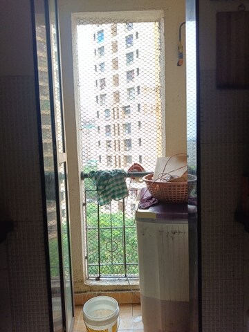 Building Lobby in 2 BHK Apartment at Hubtown Gardenia, Mira Road – for Sale