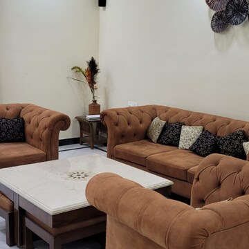 Living Room in 3.5 BHK Apartment at Sector 2, Dwarka – for Sale