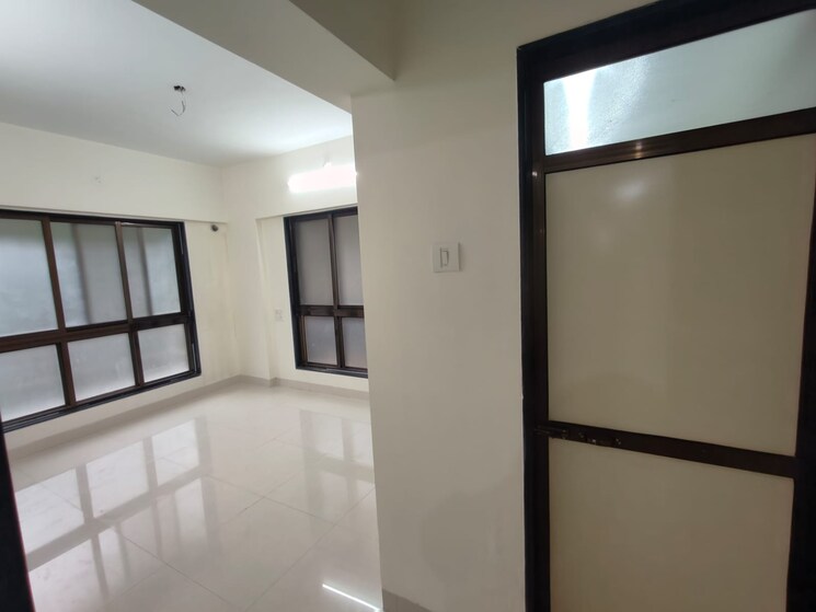 Master Bedroom, paranjape-schemes-vighna-rajendra 3 Bedroom 900 Sq.Ft. Apartment In Jogeshwari West Mumbai 7392295