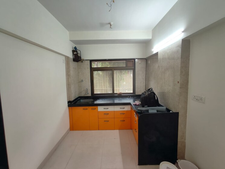 Kitchen, paranjape-schemes-vighna-rajendra 3 Bedroom 900 Sq.Ft. Apartment In Jogeshwari West Mumbai 7392295