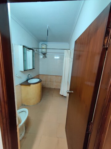 Attached Bathroom in 3 BHK Apartment at Somajiguda – for Sale