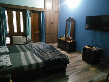 Living Room in 6+ BHK Independent House at Gomti Nagar – for Sale
