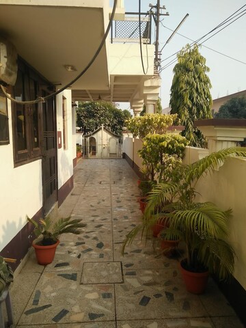Balcony in 6+ BHK Independent House at Gomti Nagar – for Sale