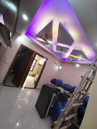 2 BHK Builder Floor For Rent in Dwarka Mor Delhi  7392532