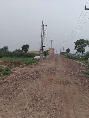  Plot For Sale in Bhopani Village