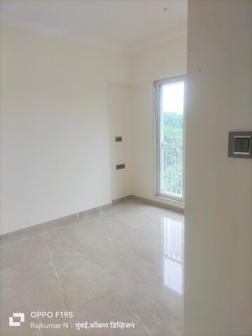 Room in 2 BHK Apartment at Crescent Silverwoods, Powai – for Sale