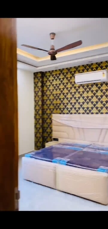 Bedroom in 4 BHK Builder Floor at BP Homes, Sector 85 – for Sale