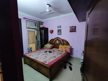 Bedroom in 3 BHK Apartment at Amrapali Platinum, Sector 119 – for Sale