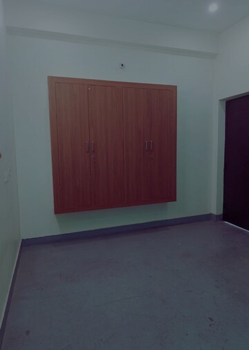Room in 5 BHK Independent House at Iim Road – for Sale
