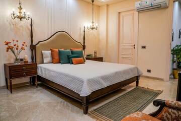 Bedroom in 3 BHK Builder Floor at Parbhat Road – for Sale