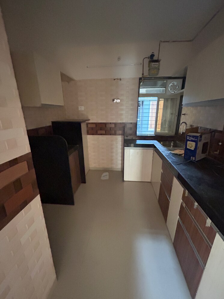 Kitchen, jangid-galaxy 2.5 Bedroom 1100 Sq.Ft. Apartment In Pratha Pushp Society Thane 7393220