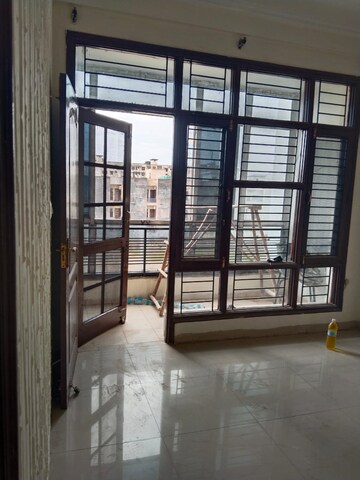 Room in 2 BHK Apartment at Dasmesh Nagar – for Sale