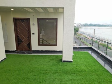 6+ BHK Independent House – Exterior View View at Gomti Nagar - for Sale