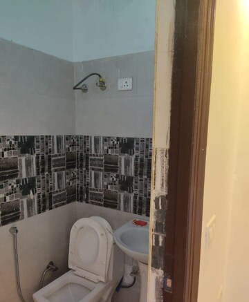 Bathroom in 4 BHK Apartment at Emaar Emrald Floors Select, Sector 65 – for Sale