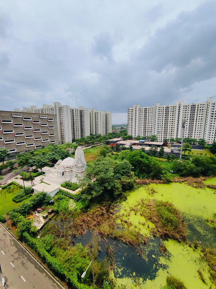 Exterior View, lodha-palava-downtown 2 Bedroom 834 Sq.Ft. Apartment In Dombivli East Thane 7393785