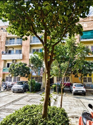 2 BHK Apartment – Exterior View View at Bptp Park Floors ii, Sector 76 - for Sale