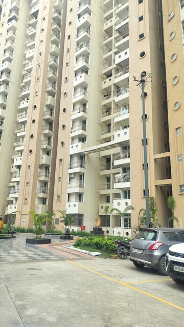 4 BHK Apartment – Exterior View View at Sikka Kaamna Greens, Sector 143a Noida - for Sale