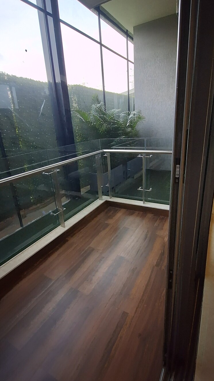 Balcony, k-raheja-amaltis 4 Bedroom 2175 Sq.Ft. Apartment In Sion West Mumbai 7393950