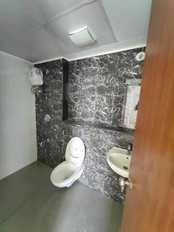 Bathroom in 3 BHK Apartment at Lodha Palava Aquaville Series Aurora A And D, Dombivli East – for Sale