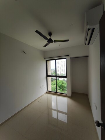 Room in 3 BHK Apartment at Lodha Palava Aquaville Series Aurora A And D, Dombivli East – for Sale
