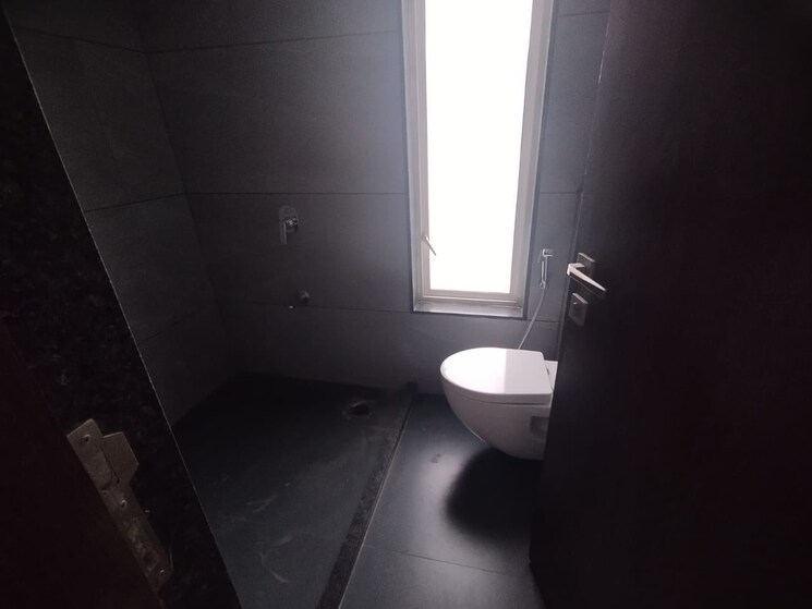 Bathroom, kunal-kunal-aspiree 4 Bedroom 1850 Sq.Ft. Apartment In Balewadi Pune 7394057