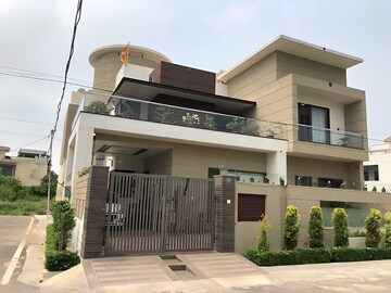  Plot – Exterior View View at Future World Yamuna Expressway, Atta Gujran - for Sale