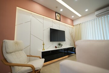 Bedroom in 3 BHK Apartment at Marine Drive – for Sale