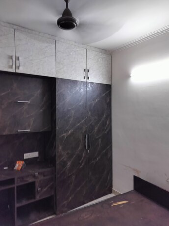 रेसिडेंशियल फ्लैट वर्ग फुट फॉर रेंट इन सिद्धार्थ विहार ग़ाज़ियाबाद  7394831