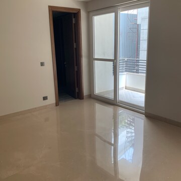 Room in 5 BHK Builder Floor at Shanti Niketan – for Sale