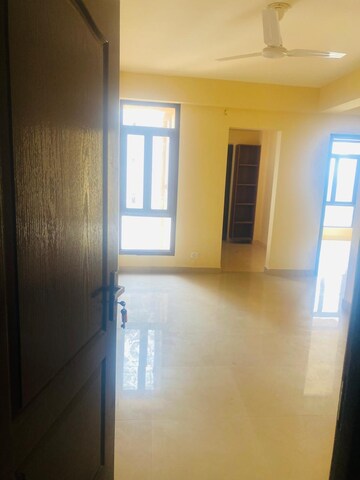 Room in 3 BHK Apartment at GLS Arawali Homes, Sohna Sector 4 – for Sale