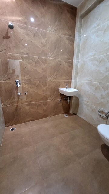 Bathroom in 3 BHK Independent House at Faizabad Road – for Sale