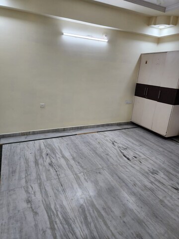Room in 2 BHK Apartment at Lakshya O2, Matiyari – for Sale