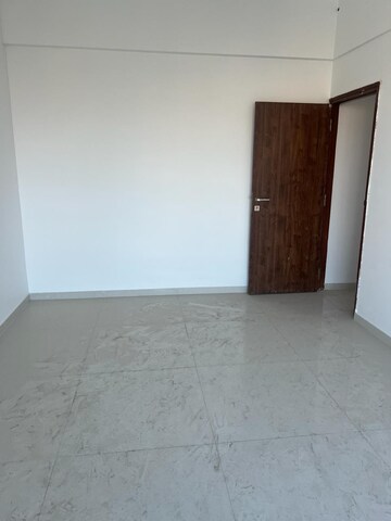 Room in 2 BHK Apartment at Shreeji Atlantis, Malad West – for Sale
