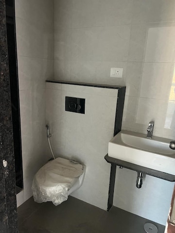 Bathroom in 2 BHK Apartment at Shreeji Atlantis, Malad West – for Sale