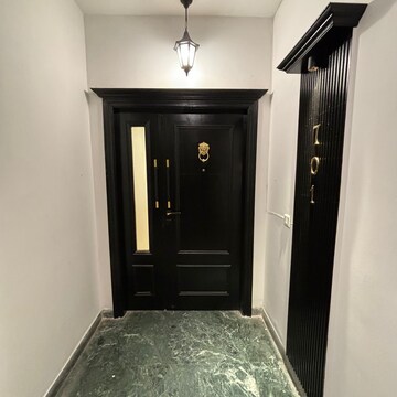 2 BHK Builder Floor For Sale in Dwarka Mor