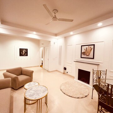 Team Area in 2 BHK Builder Floor at Dwarka Mor – for Sale