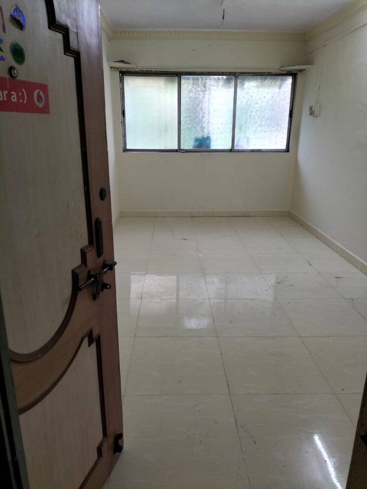 Bathroom, bhagyoday-park 1 Bedroom 800 Sq.Ft. Apartment In Chikan Ghar Thane 7395455
