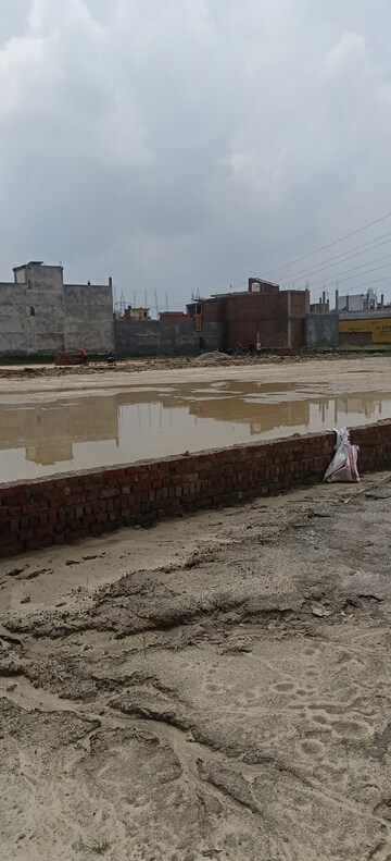  Plot – Exterior View View at Sultanpur Road - for Sale